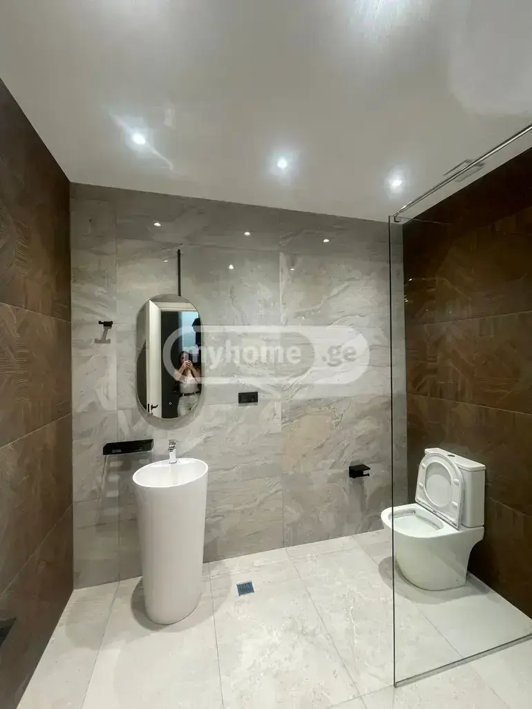 6 Room Private House For Rent In Digomi view 4