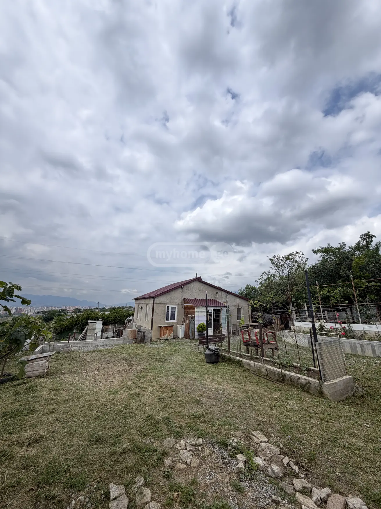 3 Room Private House For Sale view 4