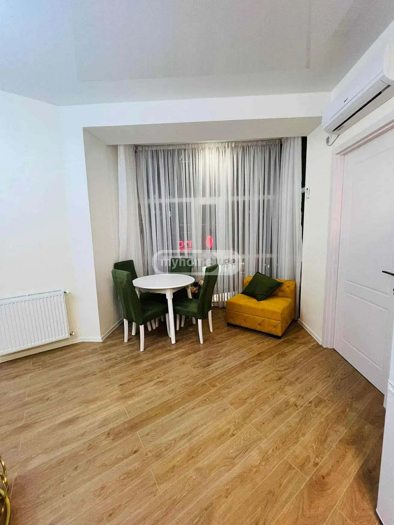 2 Room Apartment For Sale view 3