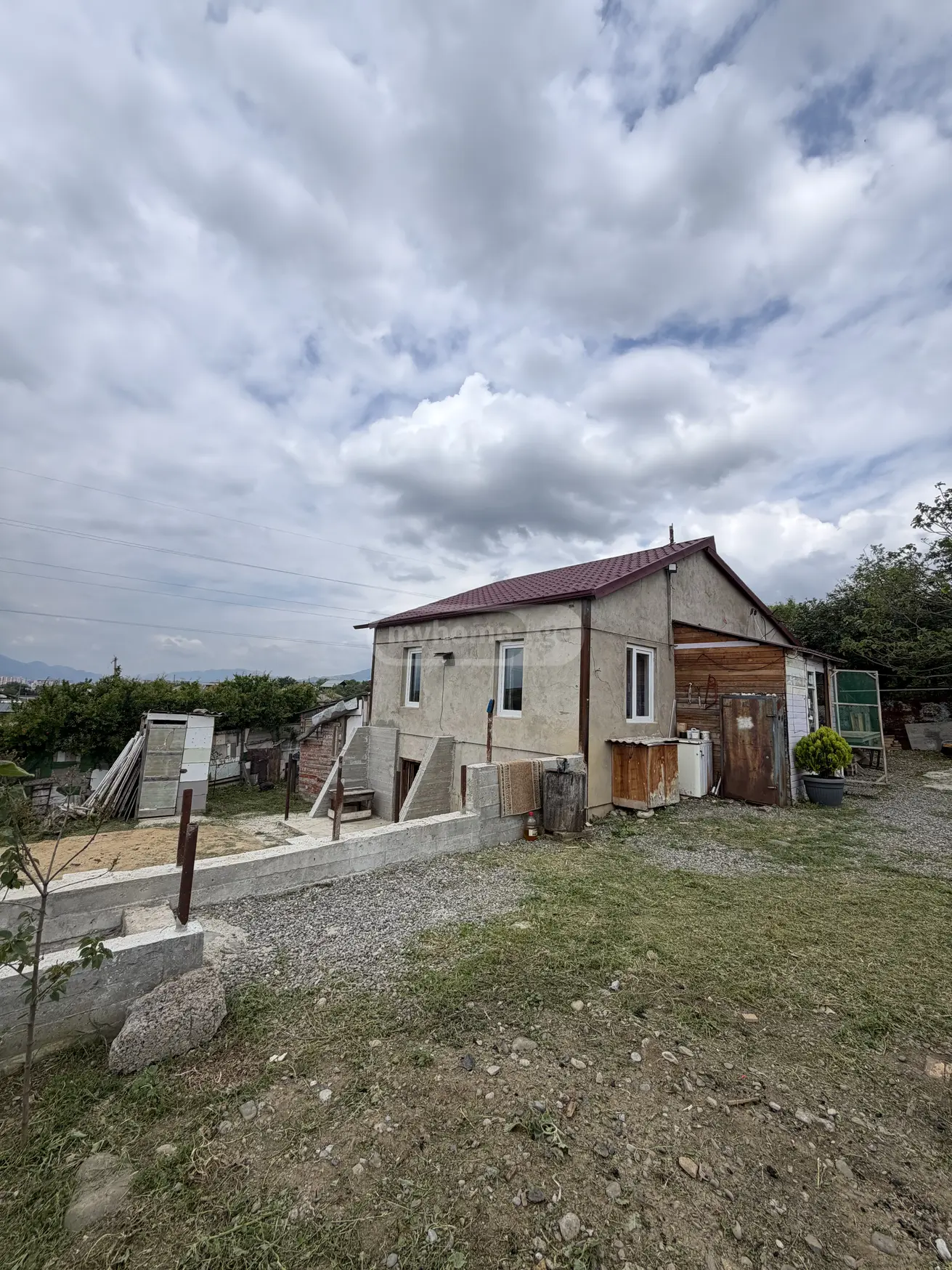 3 Room Private House For Sale view 2