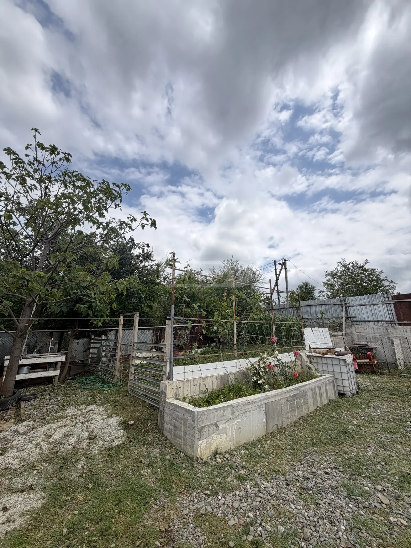 3 Room Private House For Sale view 5