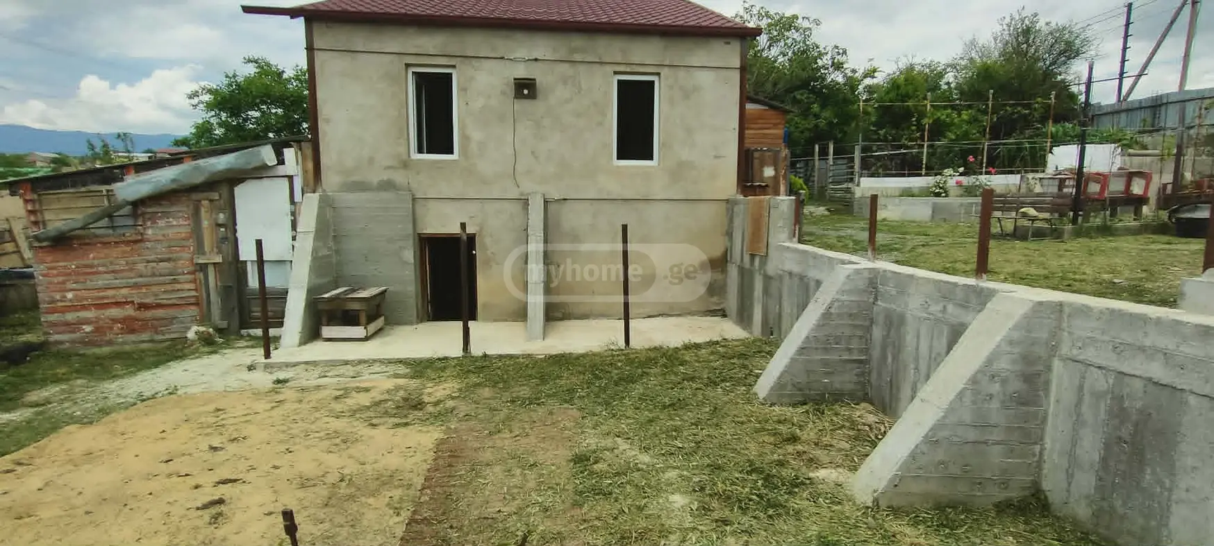 3 Room Private House For Sale view 16