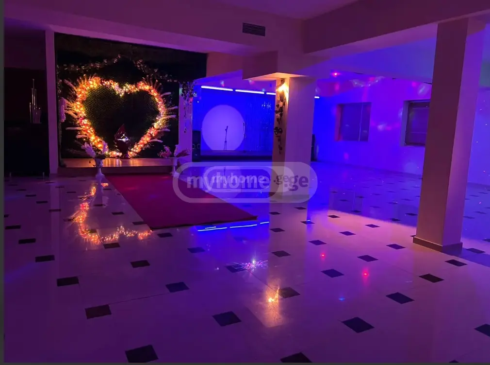 3 Room Private House Daily Rent In Didube view 4