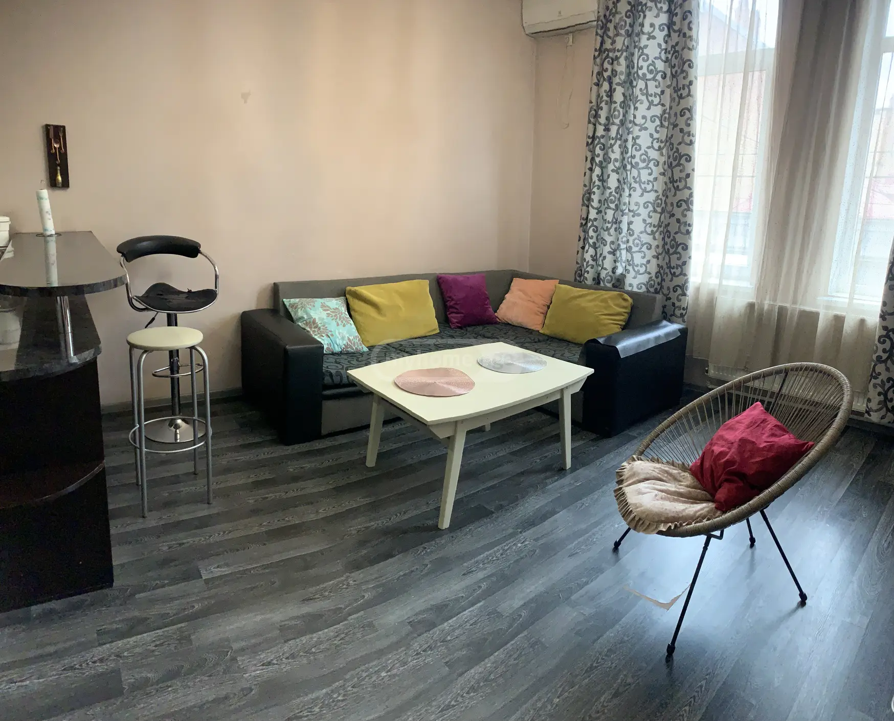 6 Room Apartment Daily Rent In Chugureti view 4