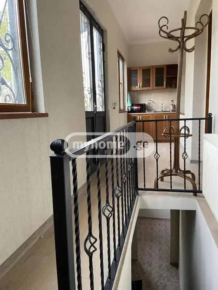 4 Room Country House Daily Rent In Saburtalo view 8