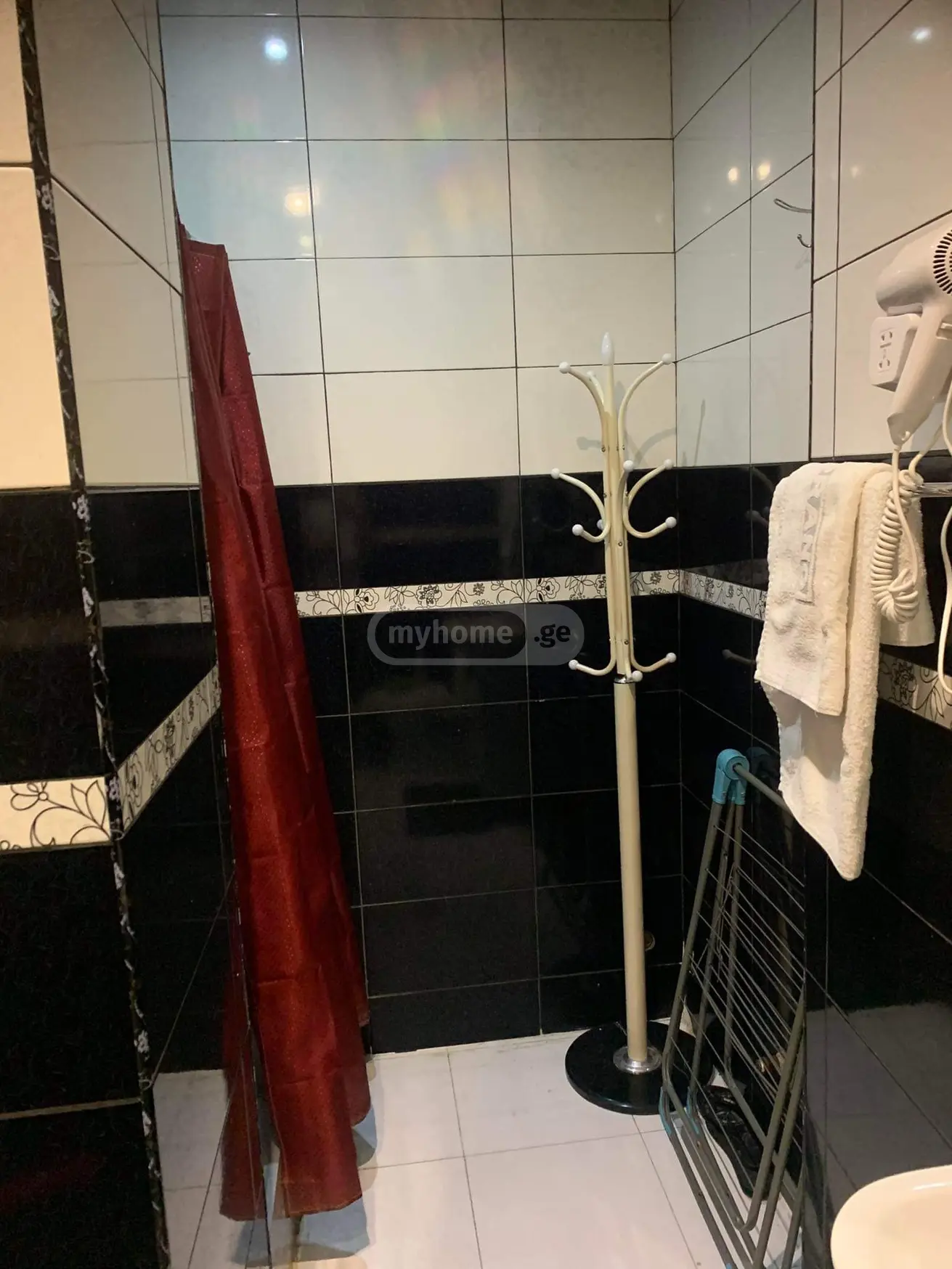 6 Room Apartment Daily Rent In Chugureti view 10