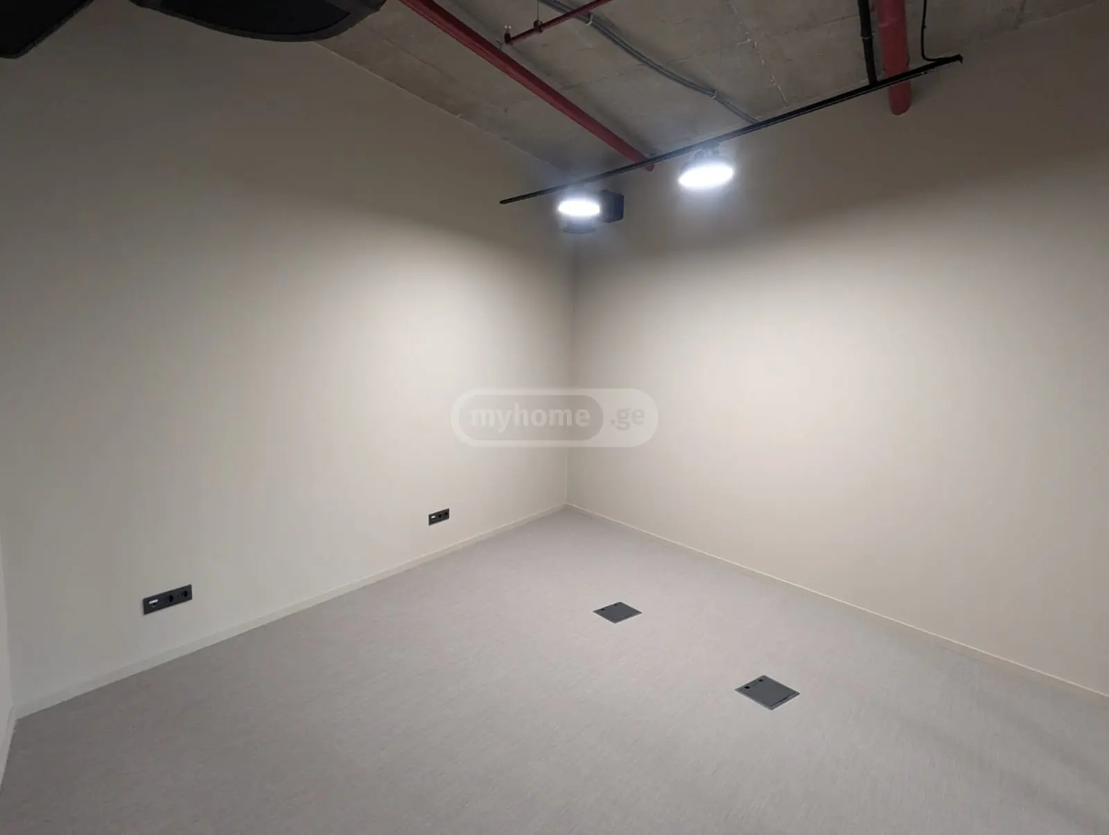 Office Commercial Area For Rent In Vake view 11