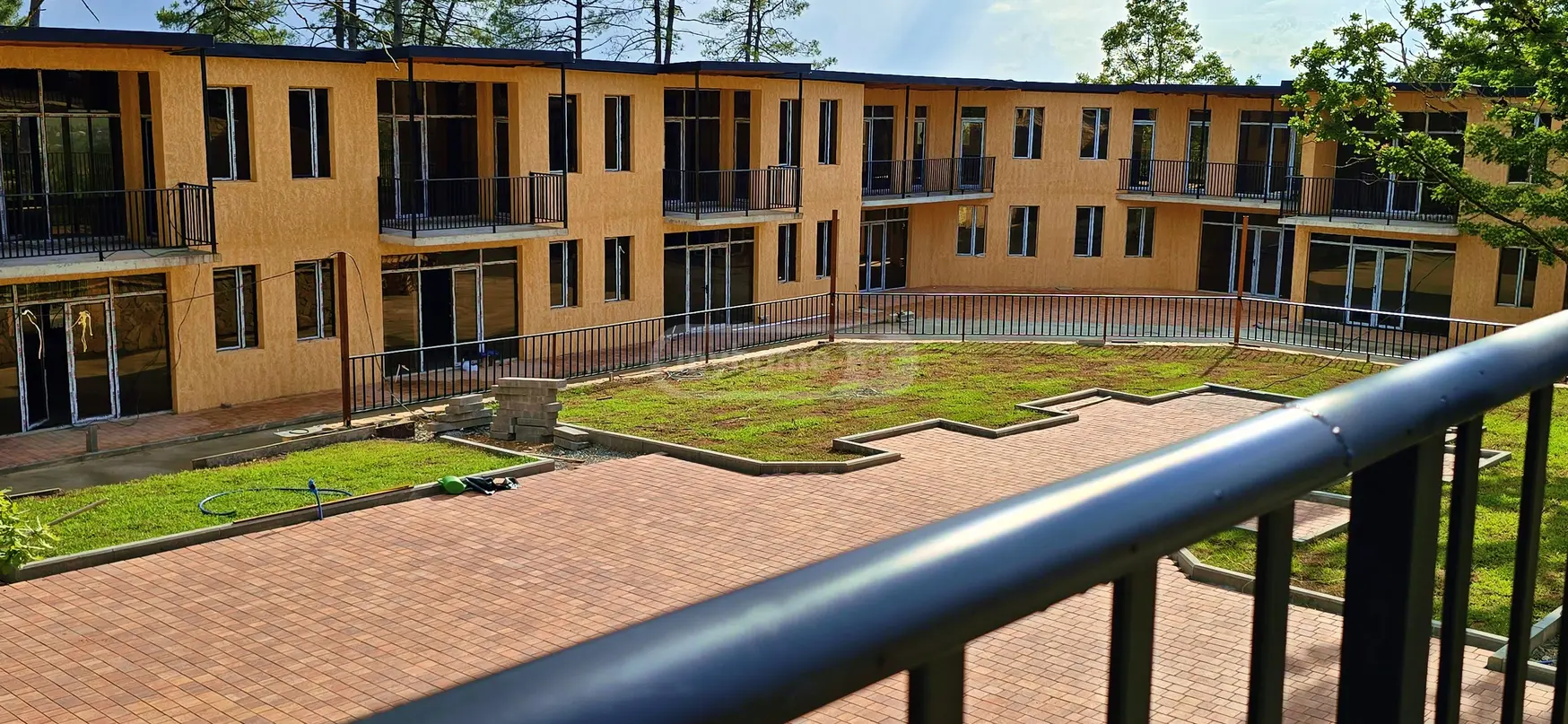 5 Room Country House For Sale view 1