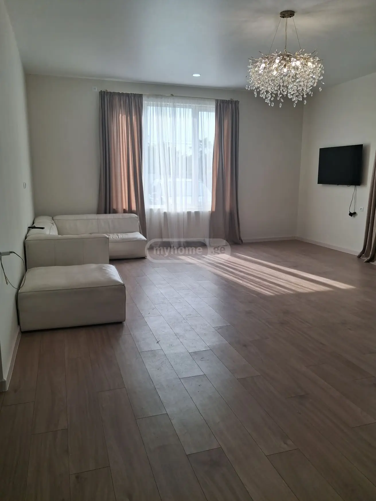 5 Room Country House For Rent In Saguramo, In Mtskheta Municipality view 2