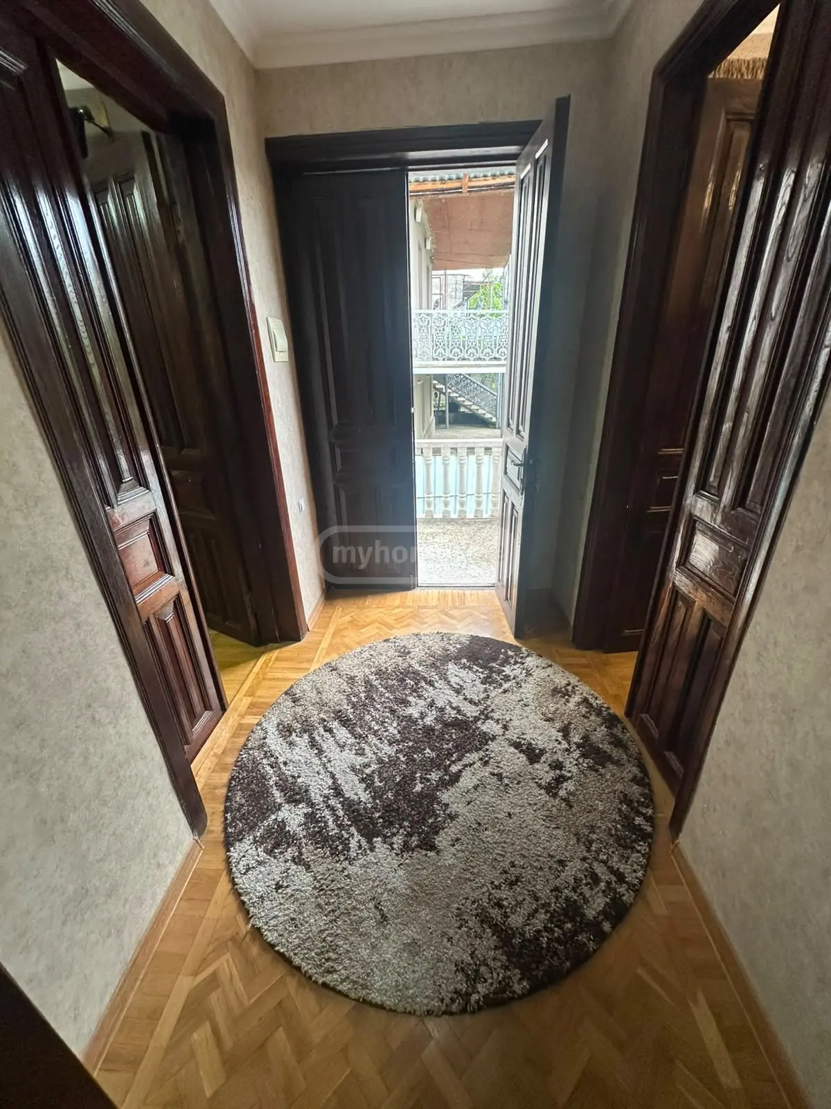 6 Room Private House For Sale view 7