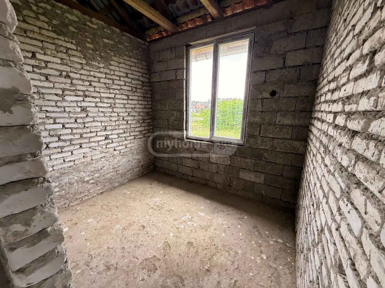6 Room Private House For Sale view 6