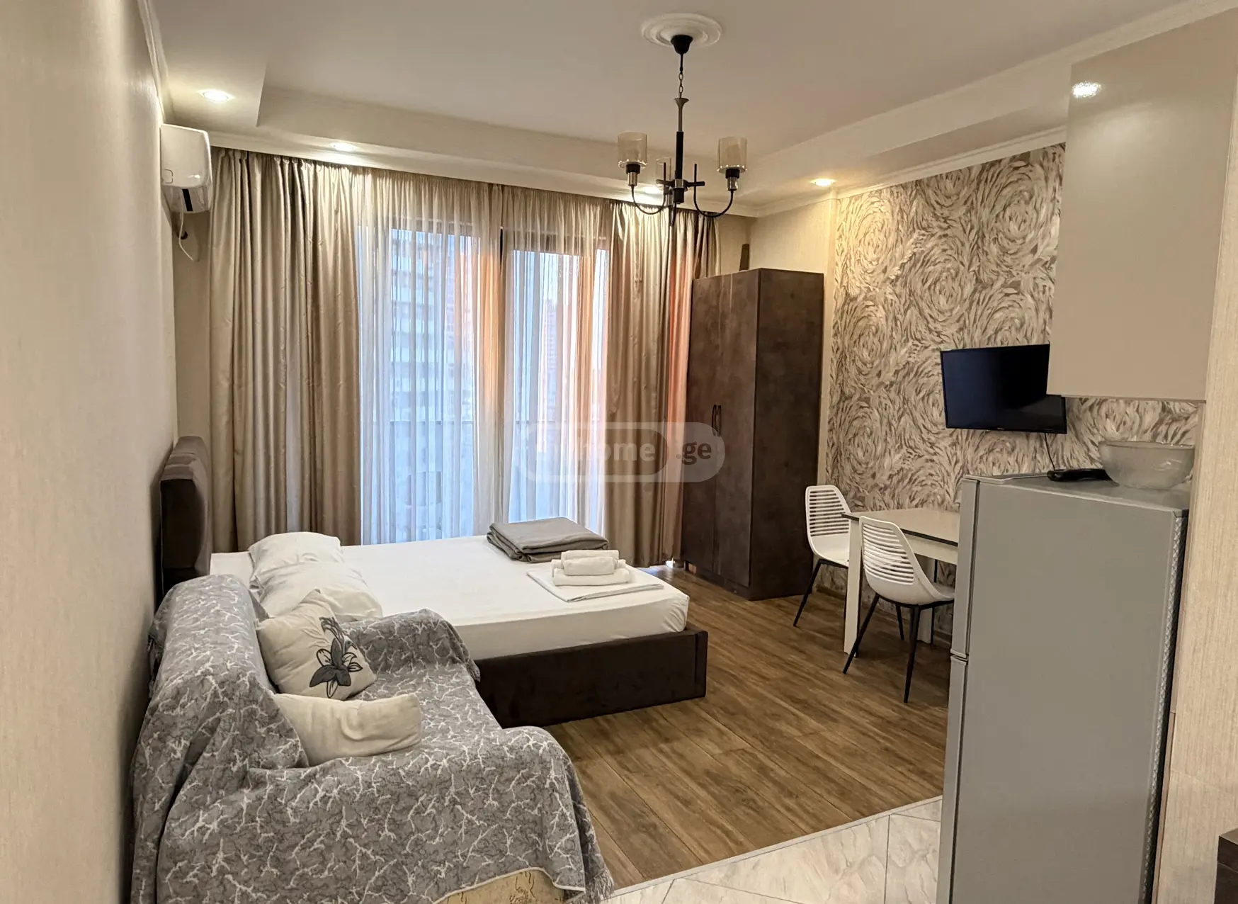 1 Room Apartment Daily Rent In Batumi view 1