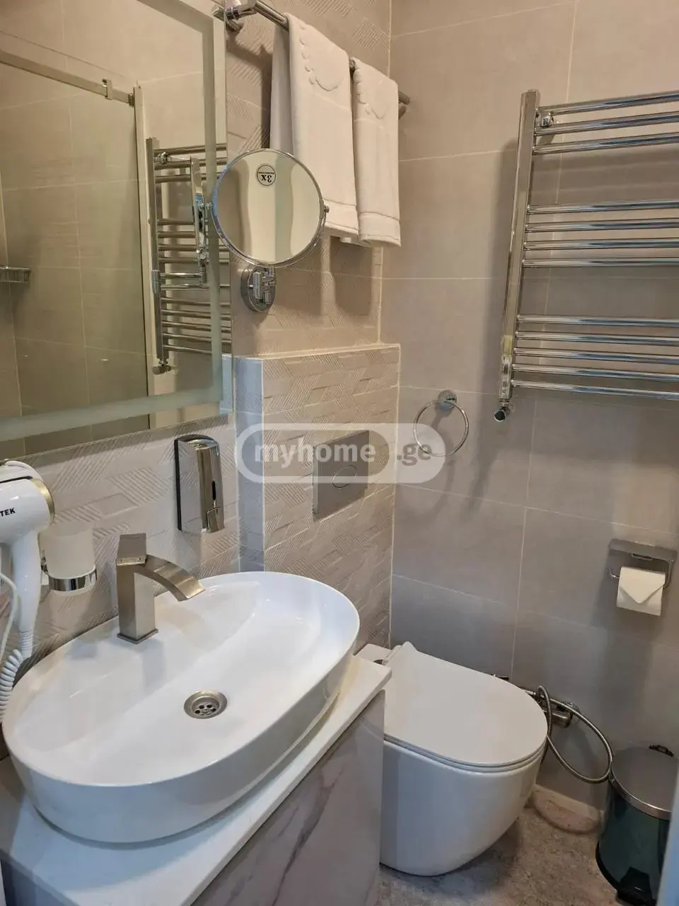 7 Room Hotel For Sale view 20