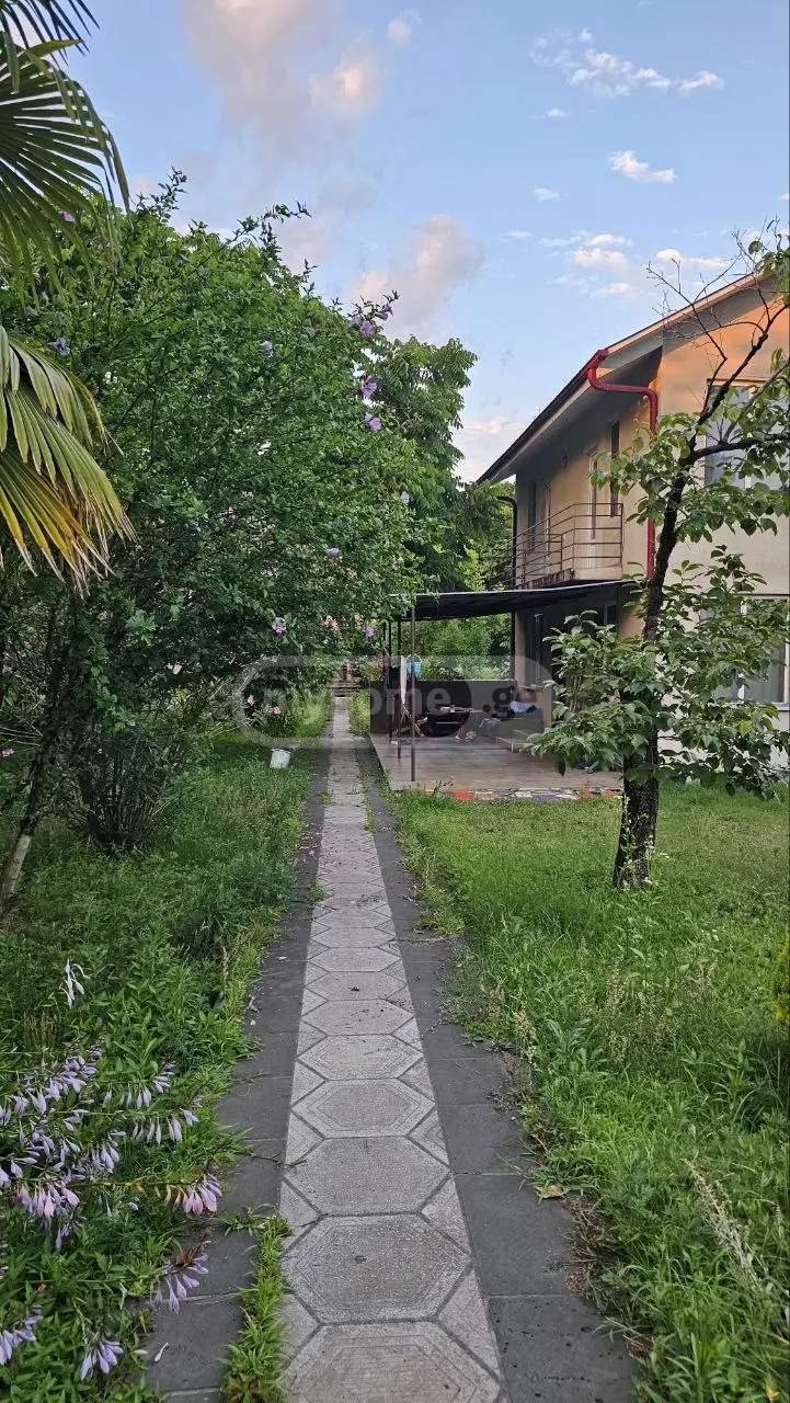 5 Room Private House For Sale view 12