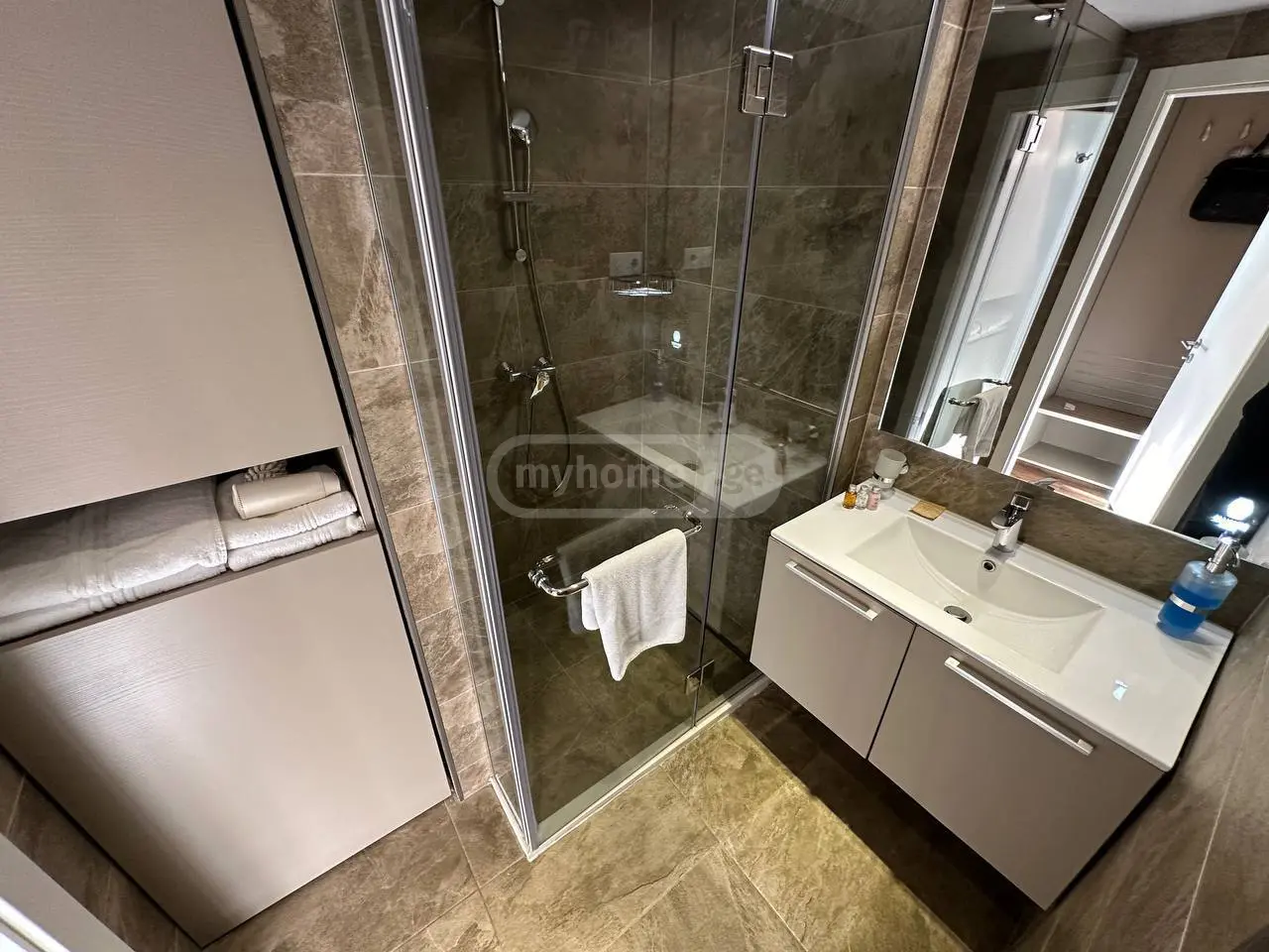 1 Room Hotel For Rent Khimshiashvilis Ubani, In Batumi view 7