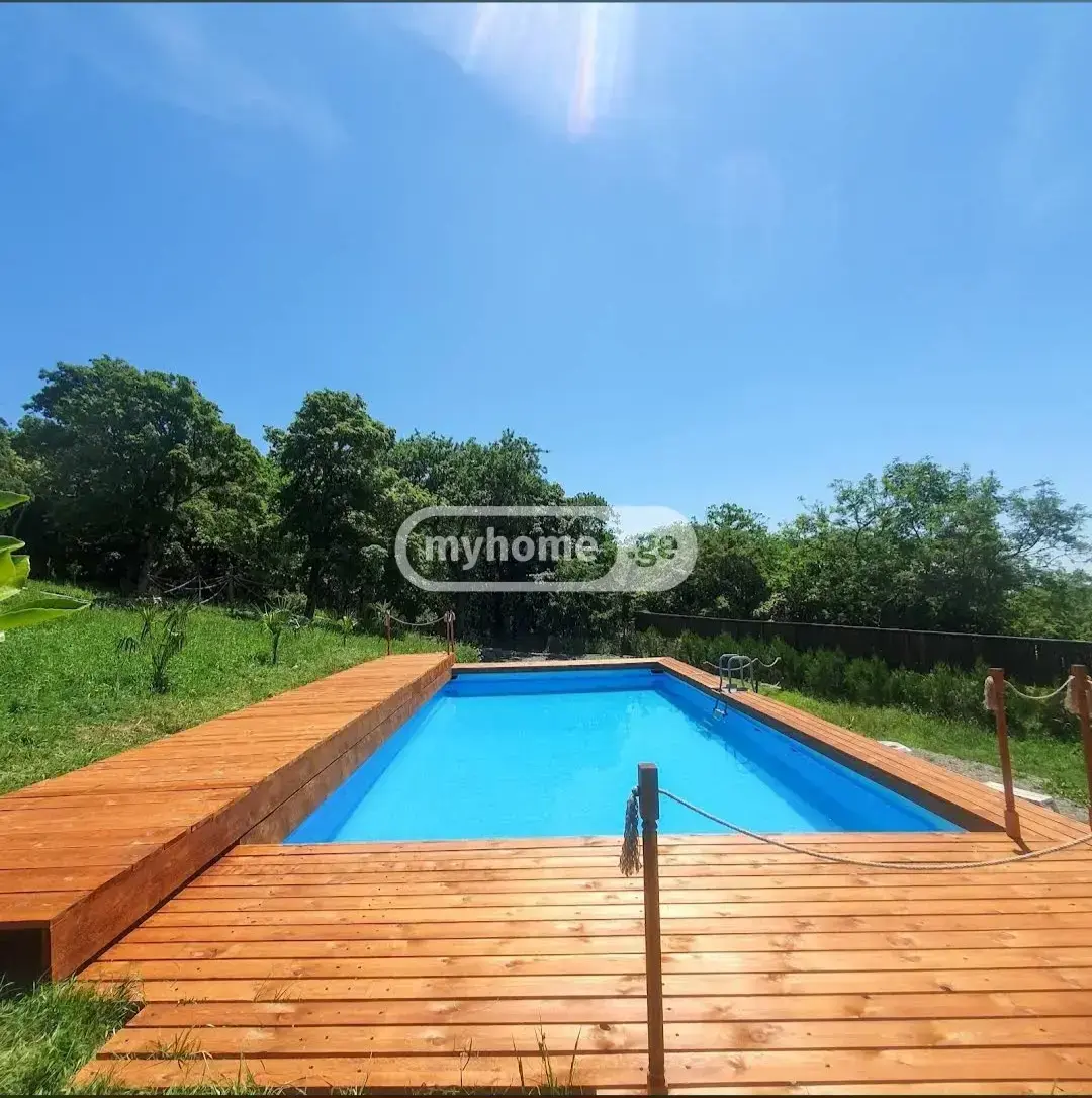 6 Room Country House Daily Rent In Gldani view 1