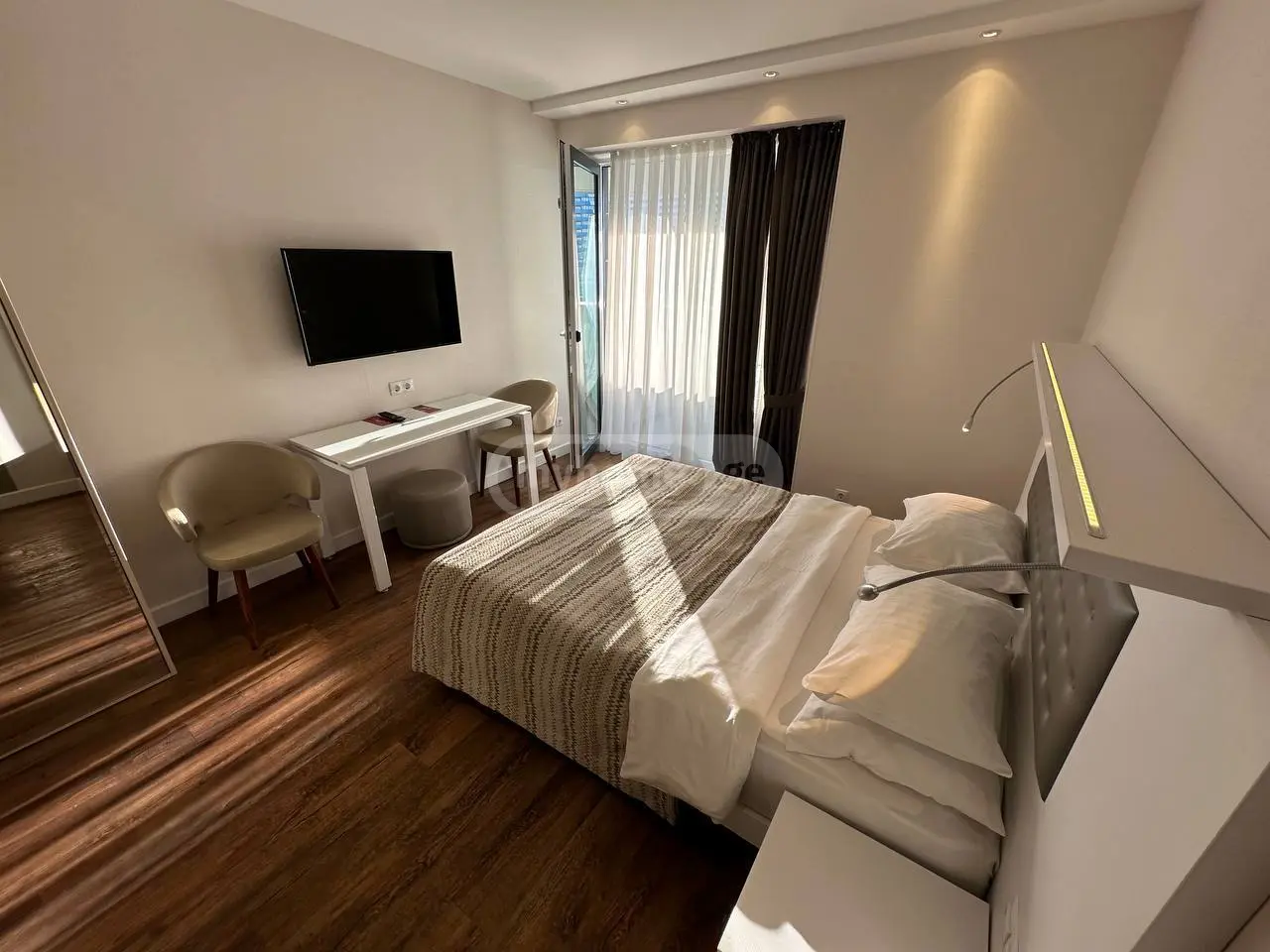 1 Room Hotel For Rent Khimshiashvilis Ubani, In Batumi view 5