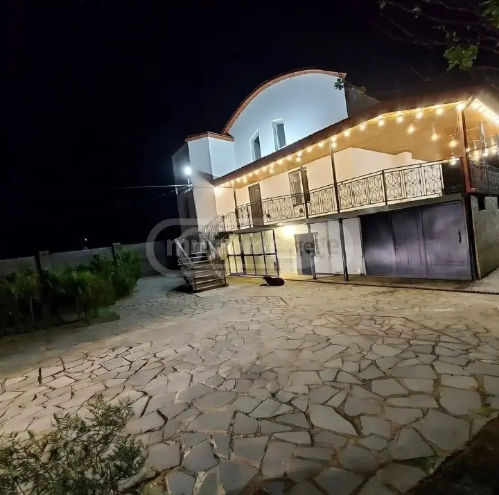 6 Room Private House Daily Rent In Saburtalo view 3