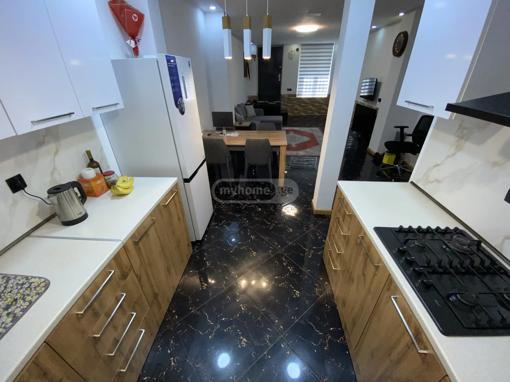 4 Room Private House For Sale view 6