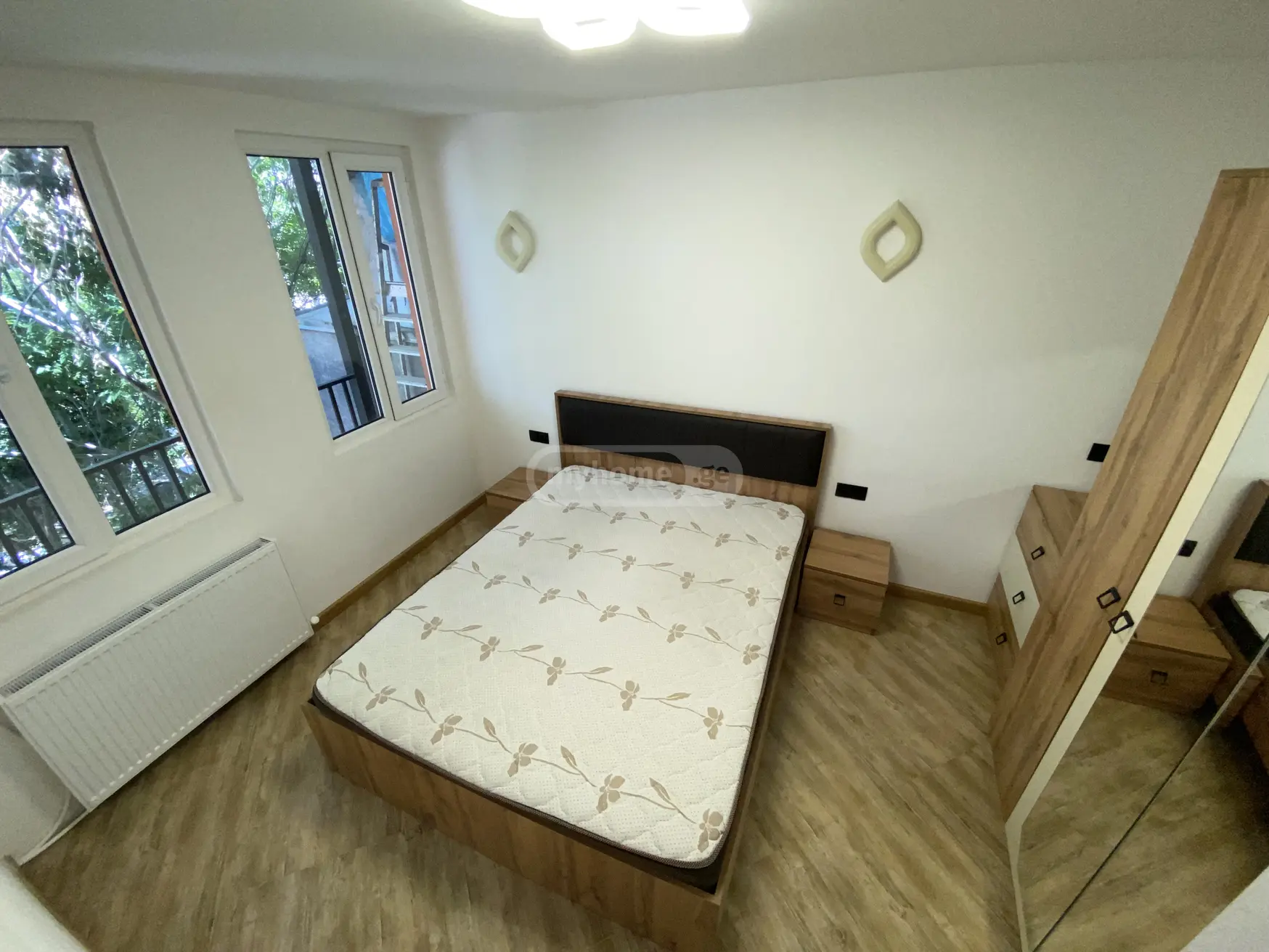 4 Room Private House For Sale view 8