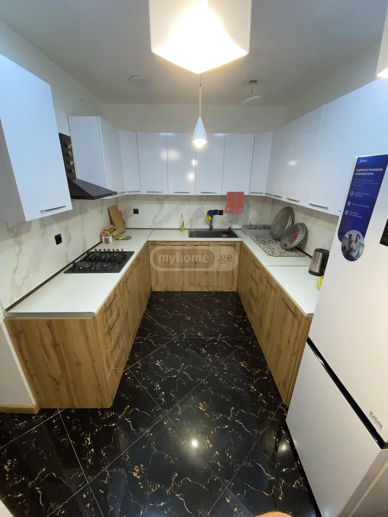 4 Room Private House For Sale view 2