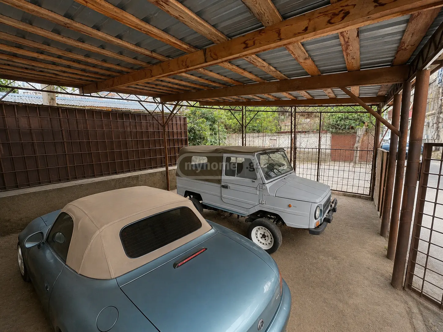 Garage Commercial Area For Sale In Vake view 5