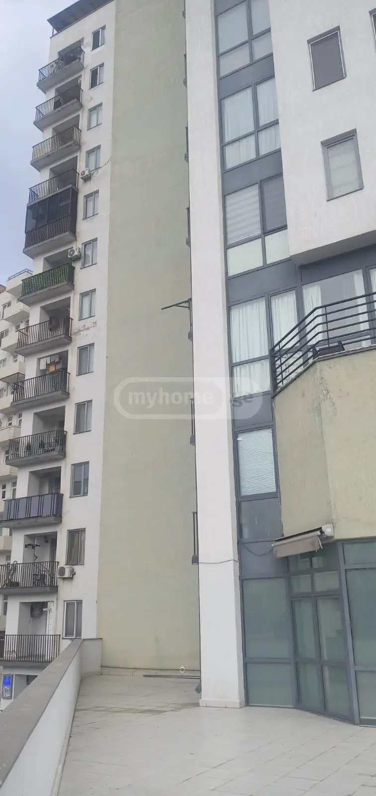 Office Commercial Area For Sale In Ortachala view 12