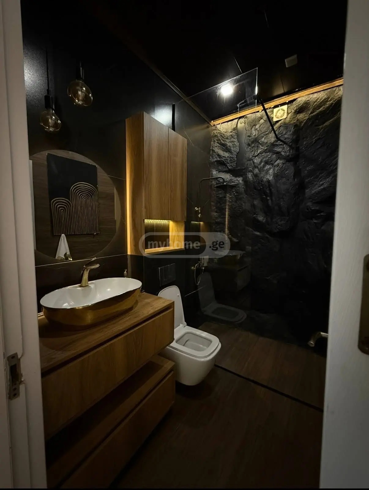3 Room Private House Daily Rent In Rustavi view 6