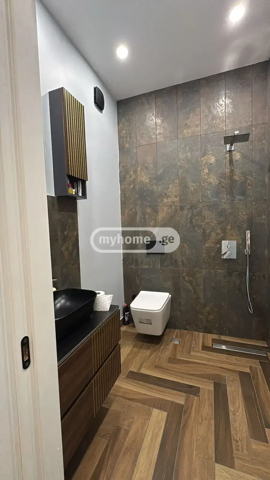 7 Room Private House For Rent In Saguramo, In Mtskheta Municipality view 6