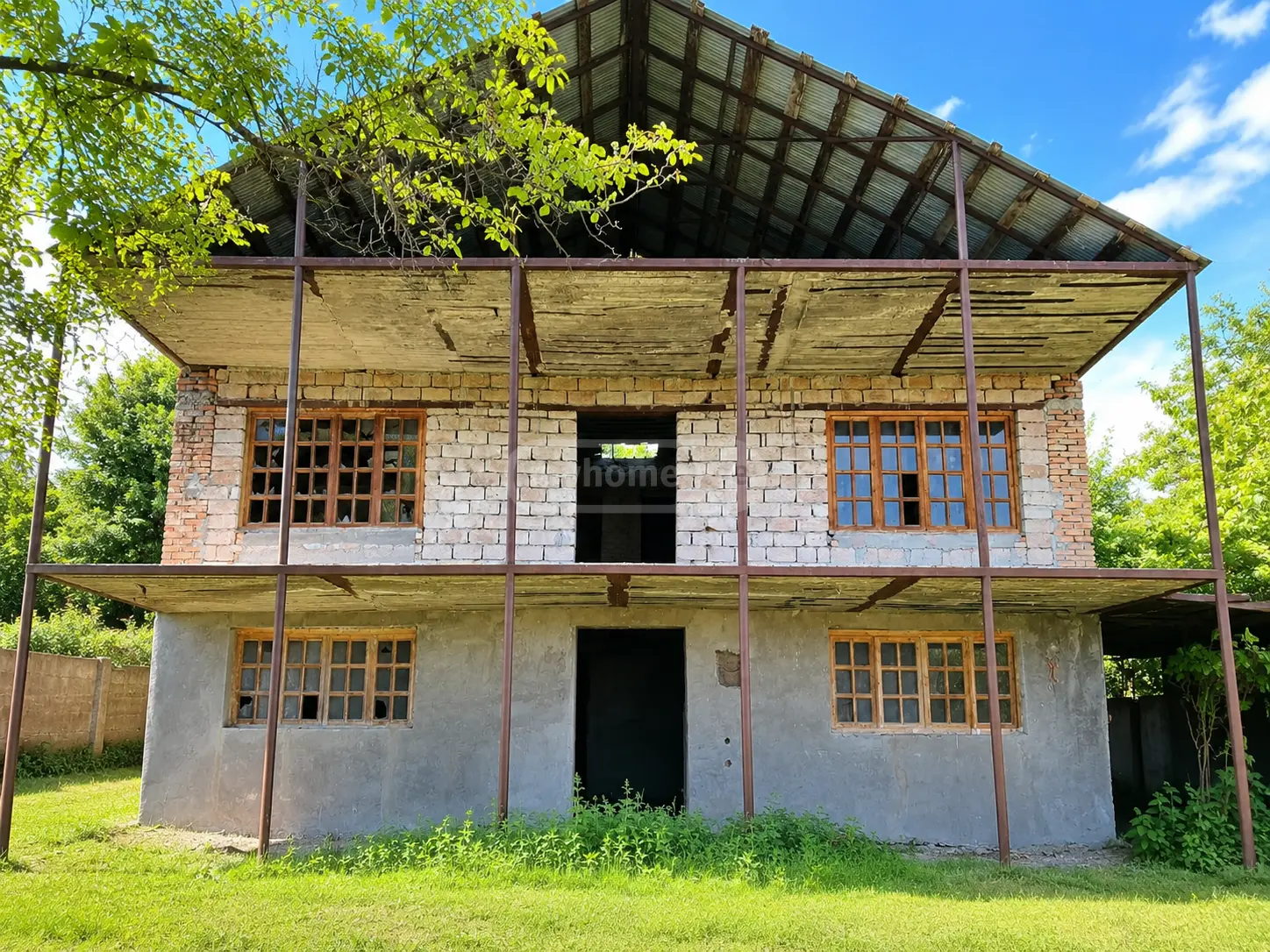 5 Room Country House For Sale view 1