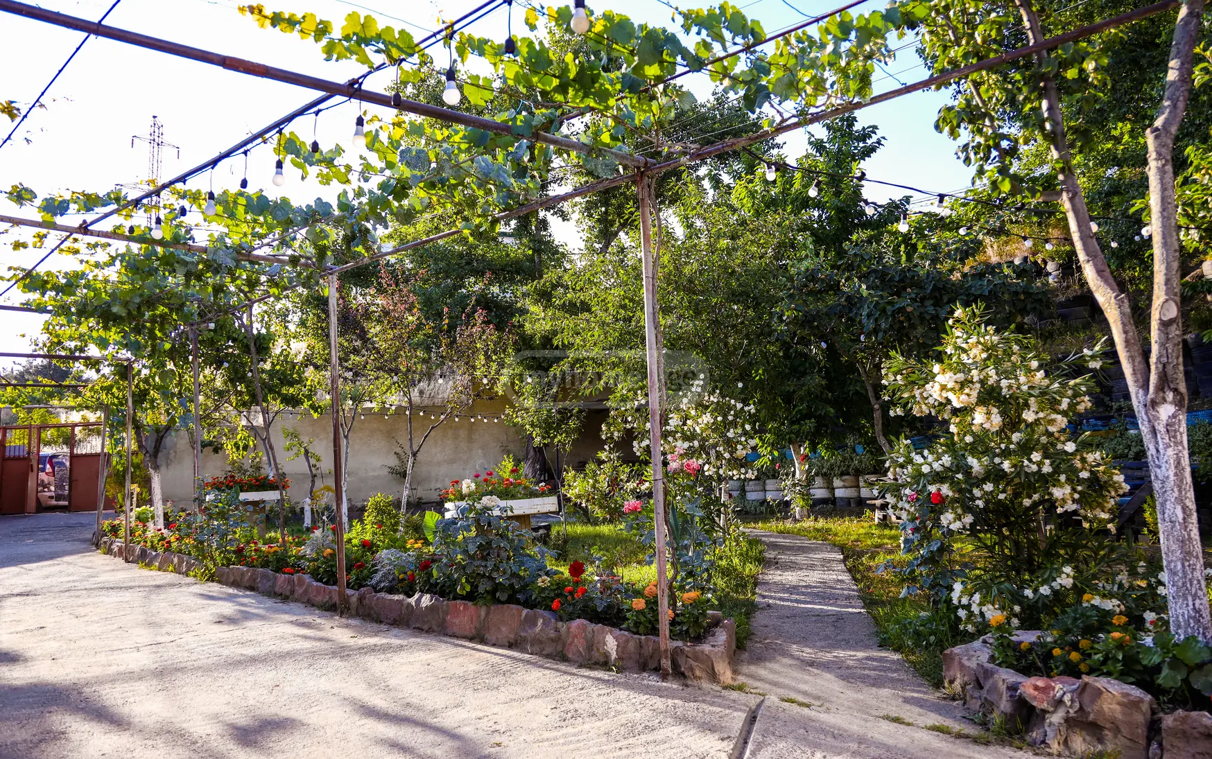 4 Room Private House Daily Rent In Saburtalo view 16