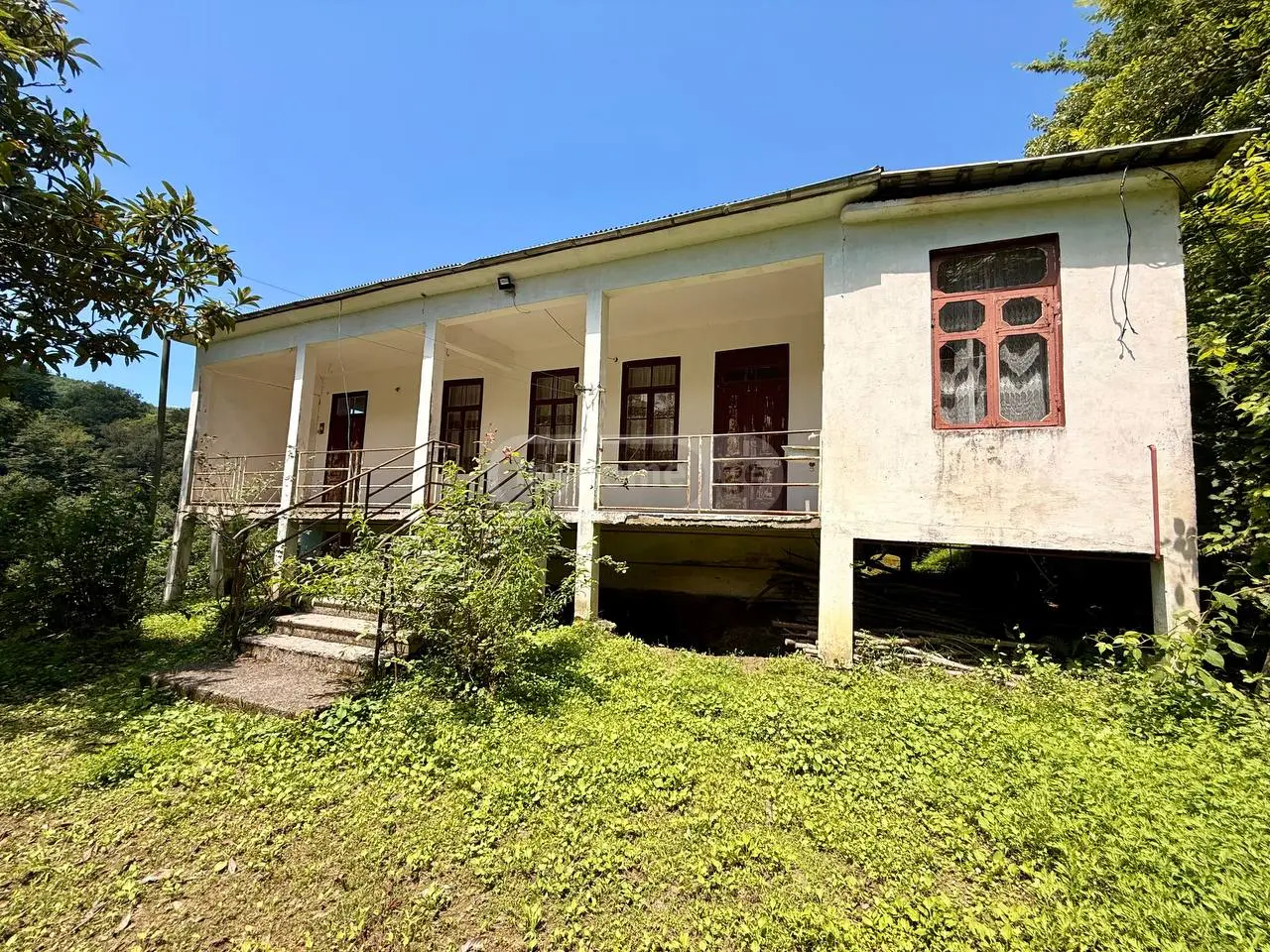 5 Room Private House For Sale view 1