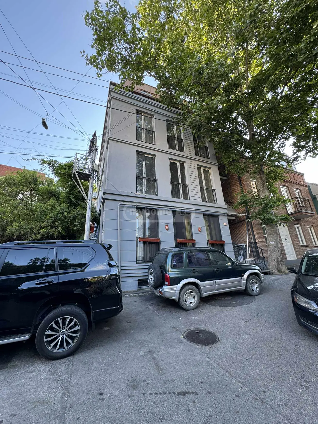 4 Room Apartment For Sale view 1