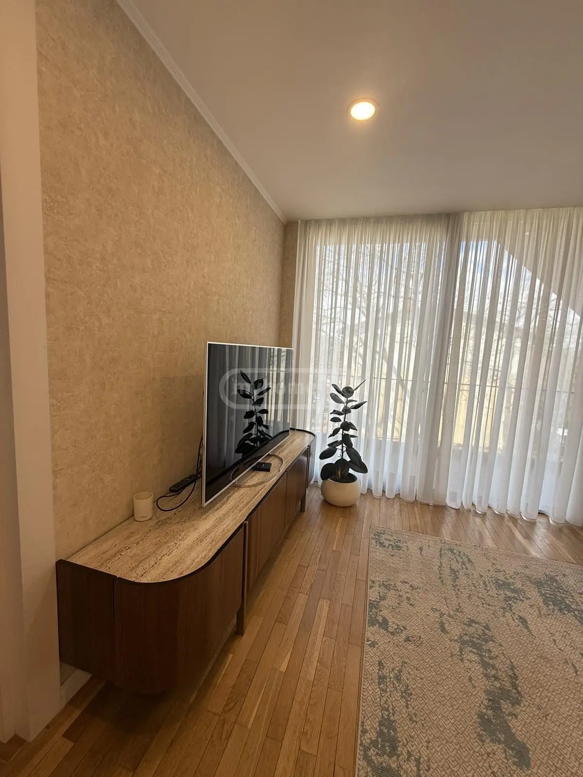 9 Room Private House For Sale view 10