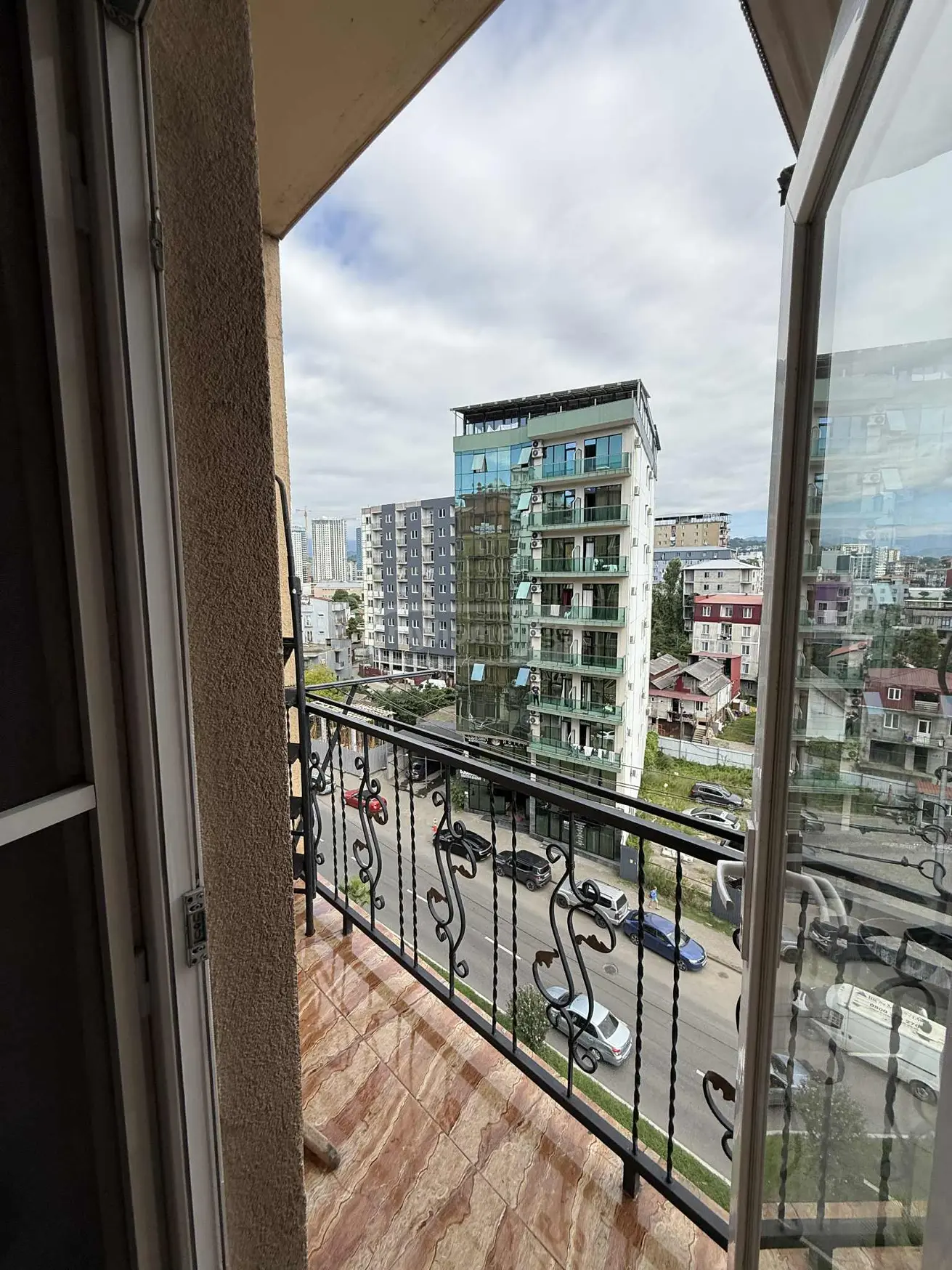 2 Room Apartment For Rent Bagrationis Ubani, In Batumi view 2