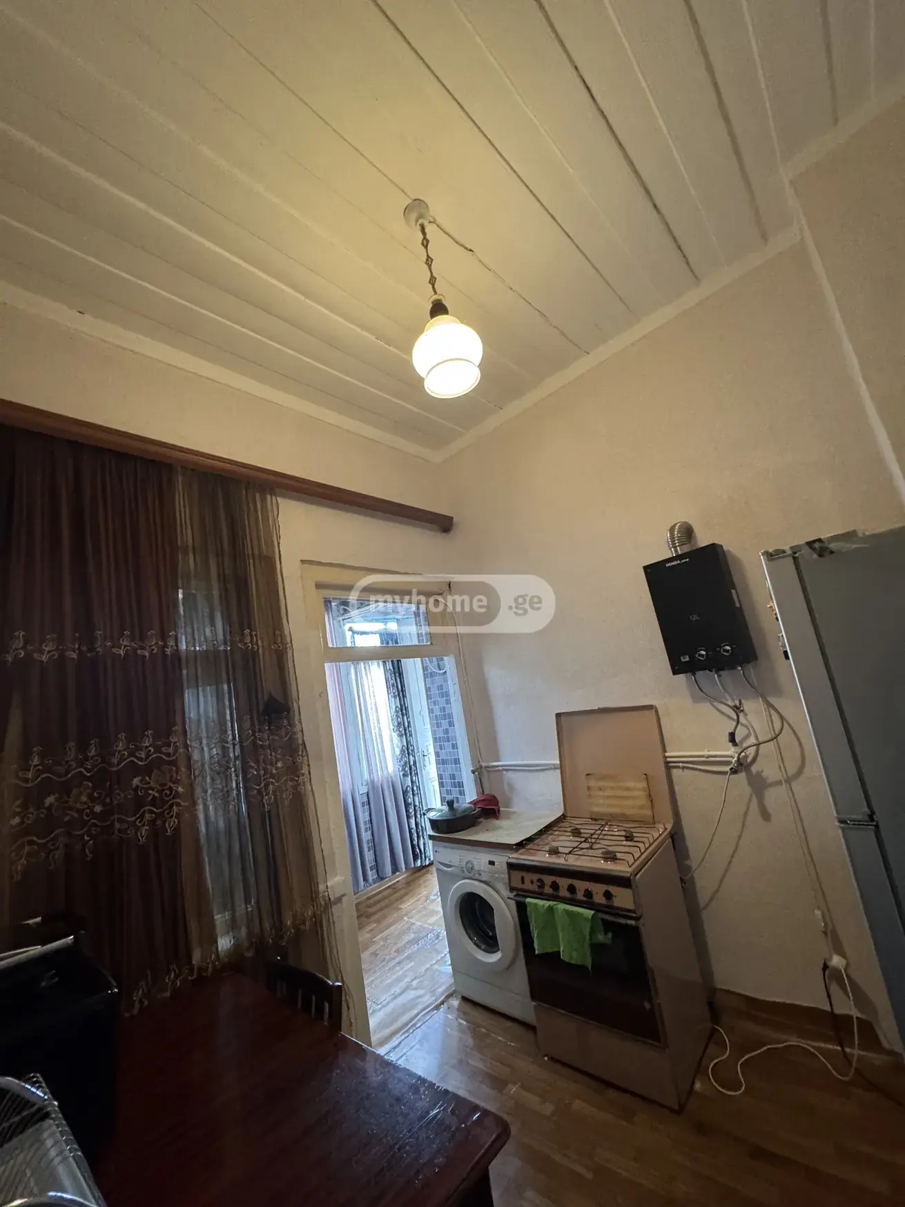 3 Room Private House For Sale view 4