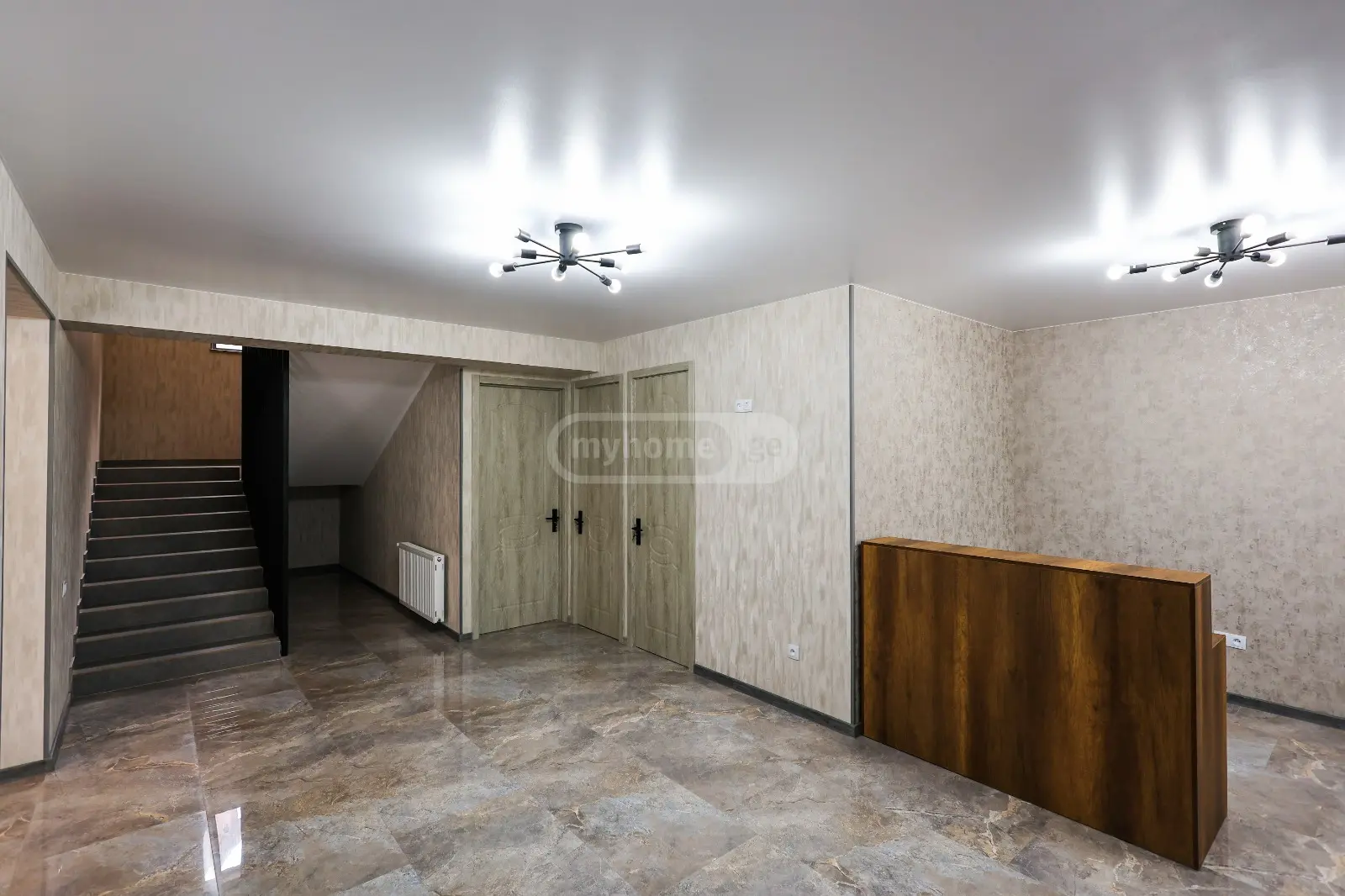 Продажа 7-комната Hotel view 3