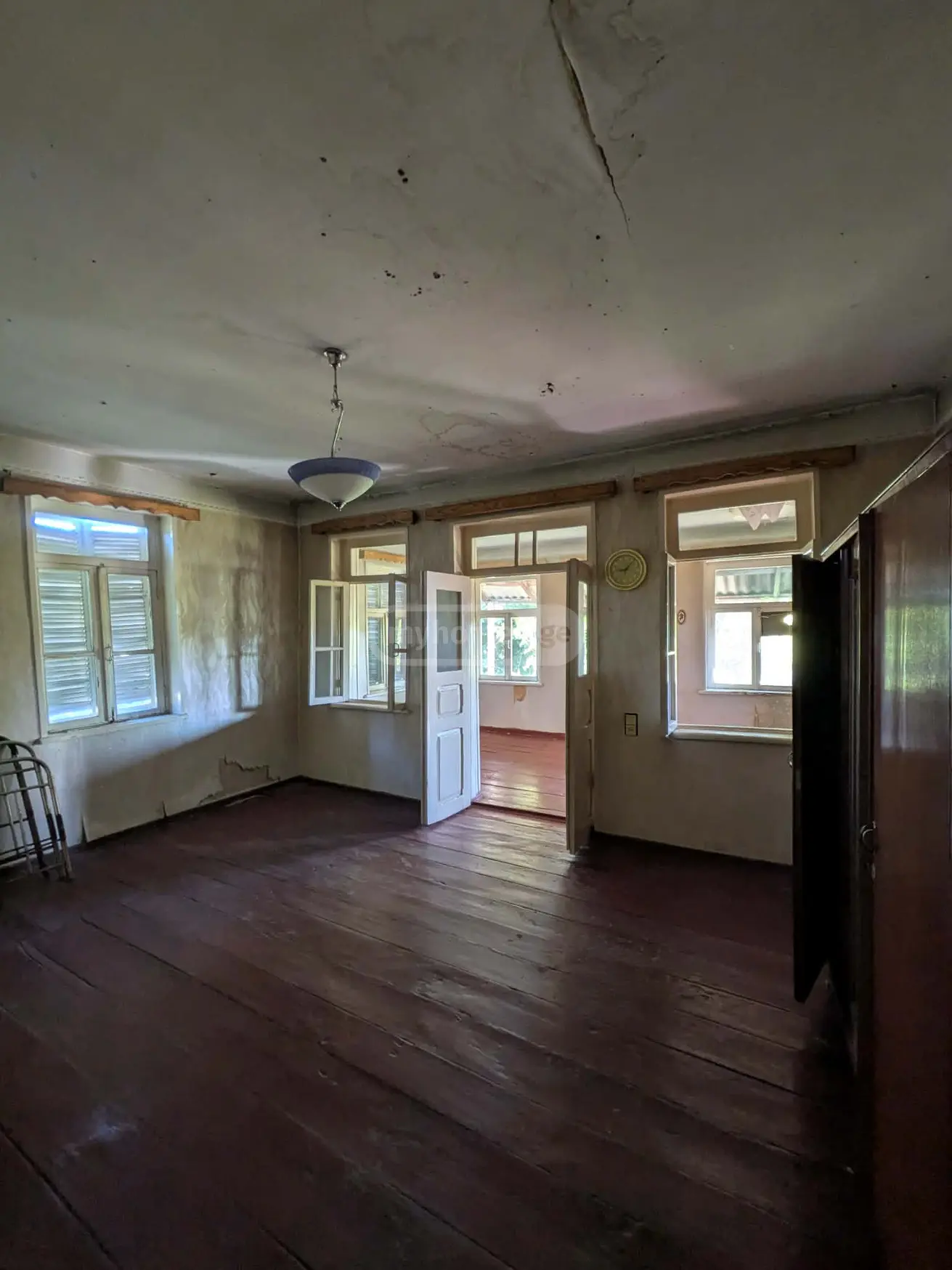 6 Room Private House For Sale view 7