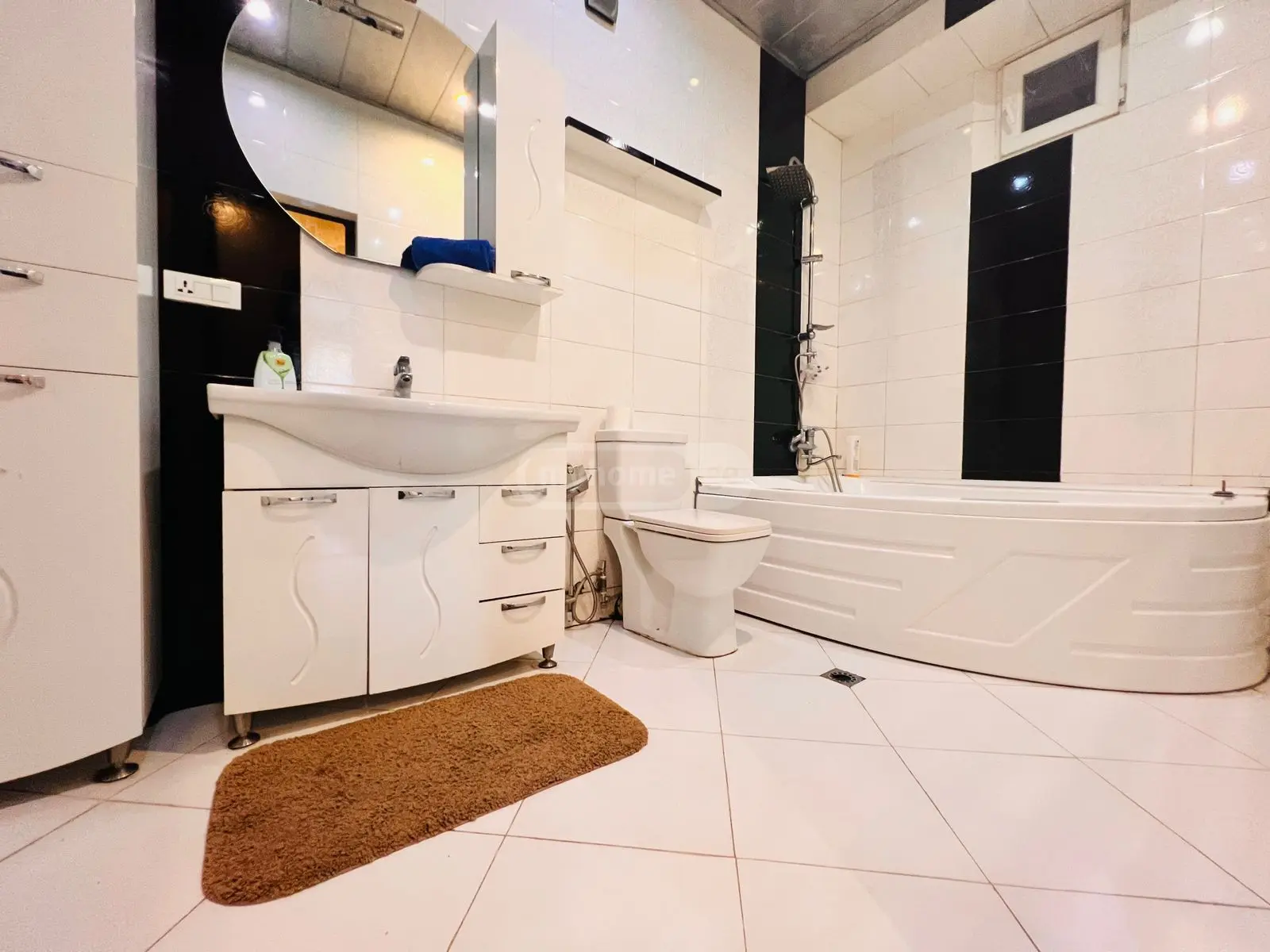 3 Room Apartment Daily Rent In Vake view 10