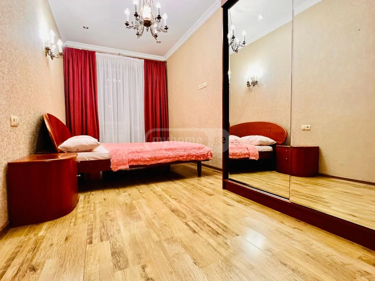 3 Room Apartment Daily Rent In Vake view 10