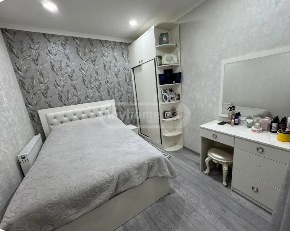 5 Room Private House For Sale view 15