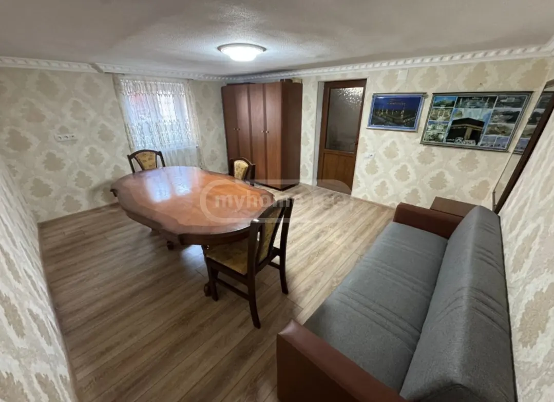 5 Room Private House For Sale view 12