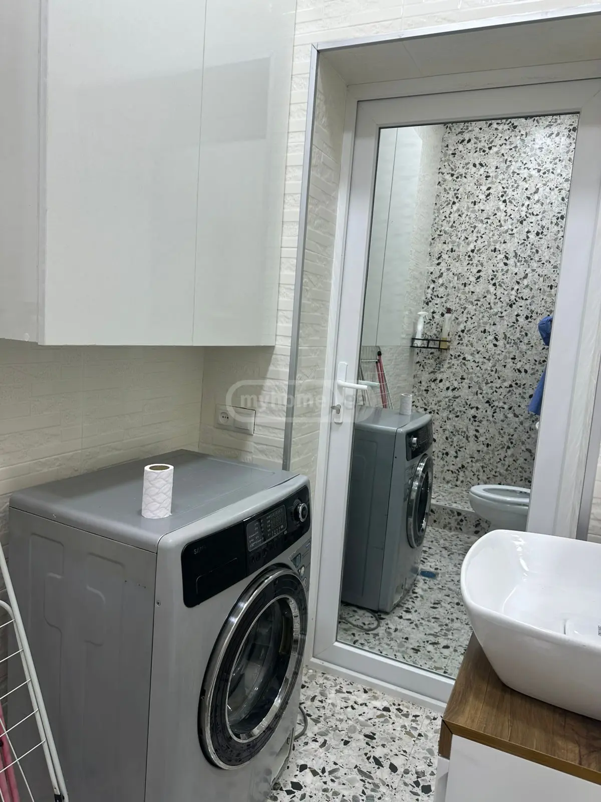 4 Room Private House For Rent In Avlabari view 12