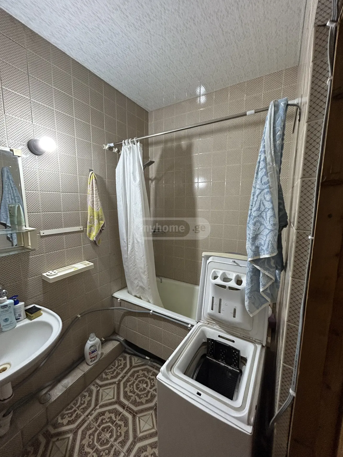 5 Room Apartment For Sale view 3