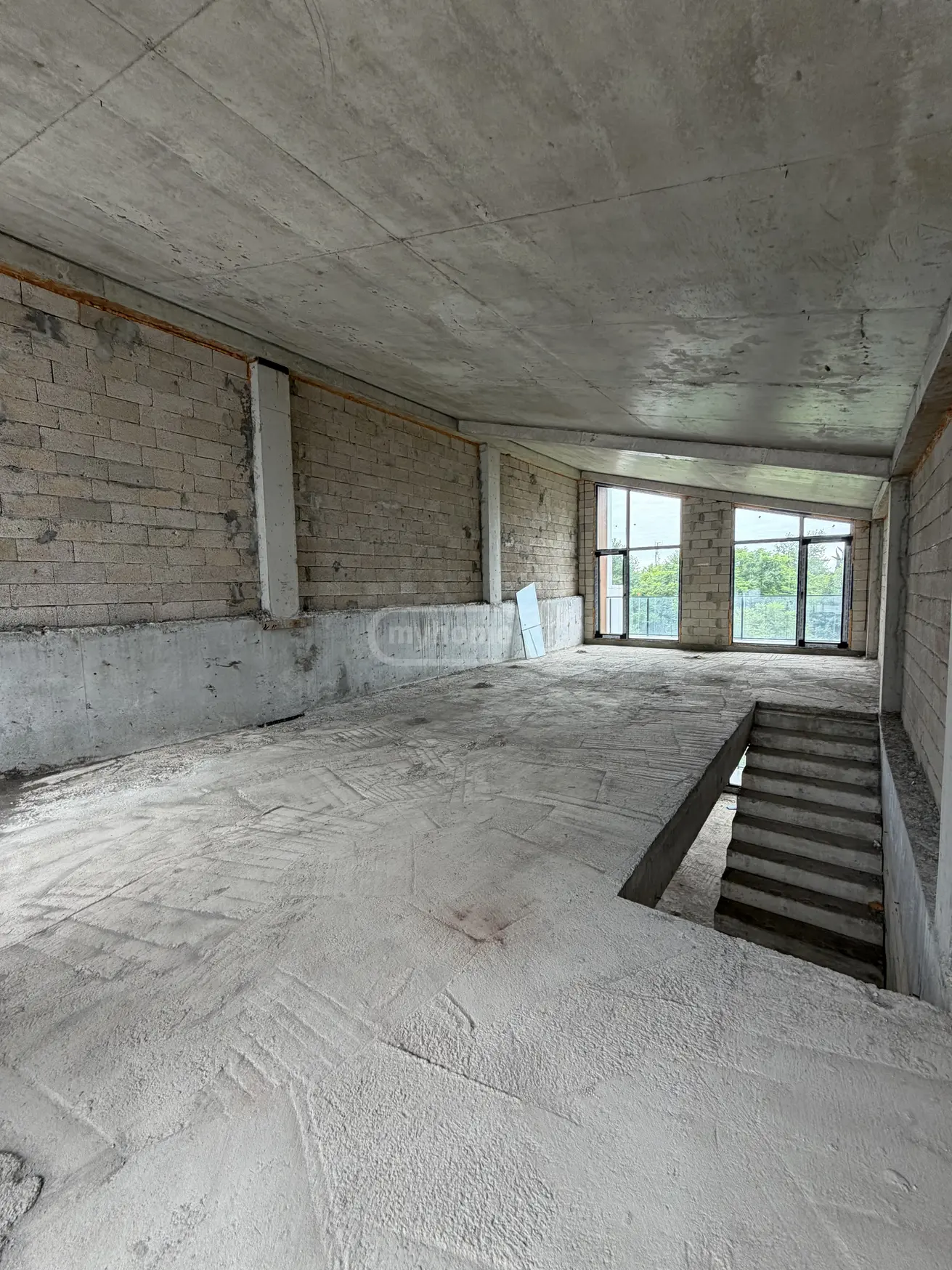 6 Room Private House For Sale view 11
