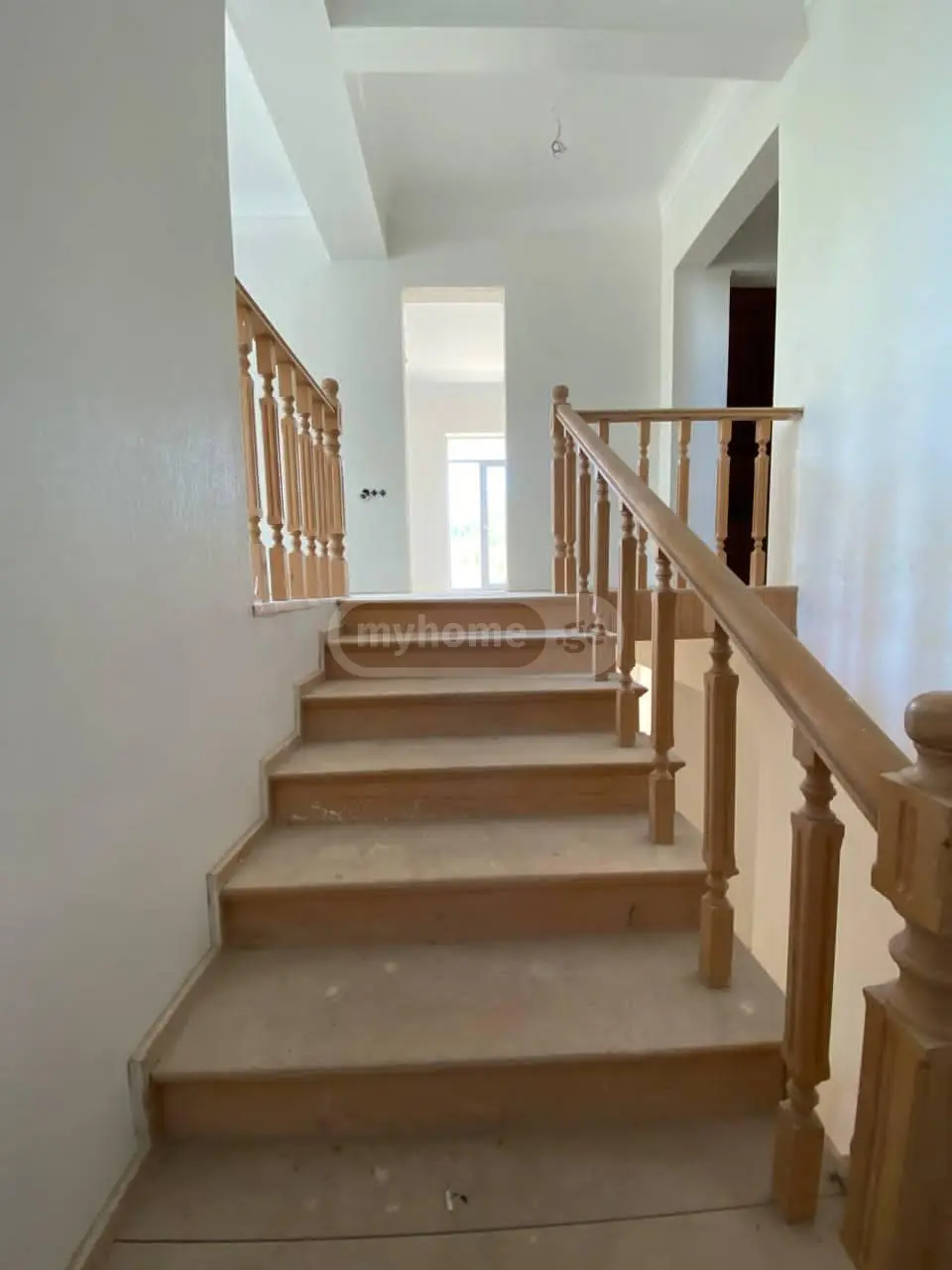 10+ Room Private House For Sale In Vake view 8