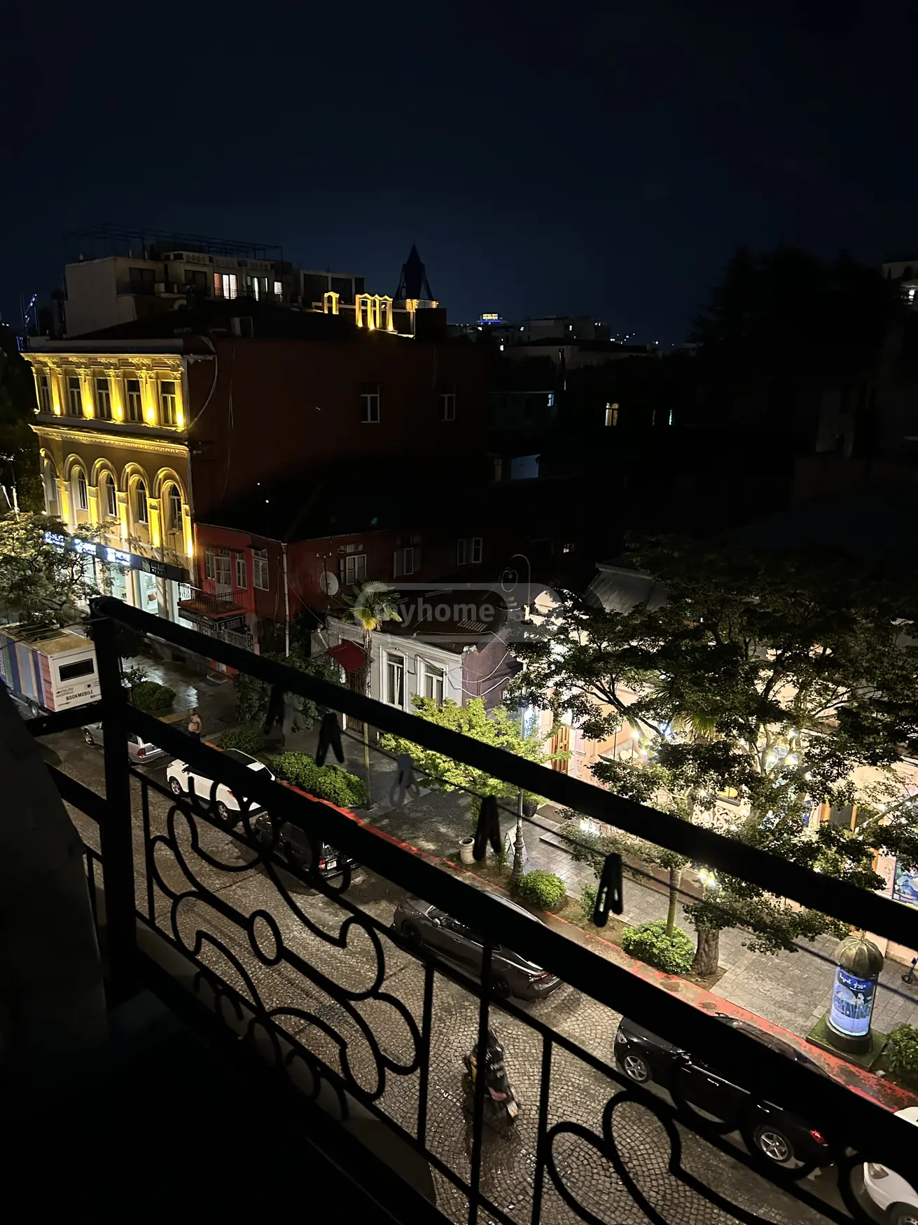 3 Room Apartment Daily Rent In Old Batumi District, In Batumi view 1
