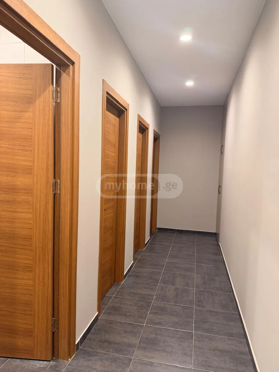 Office Commercial Area For Rent In Tskneti view 3