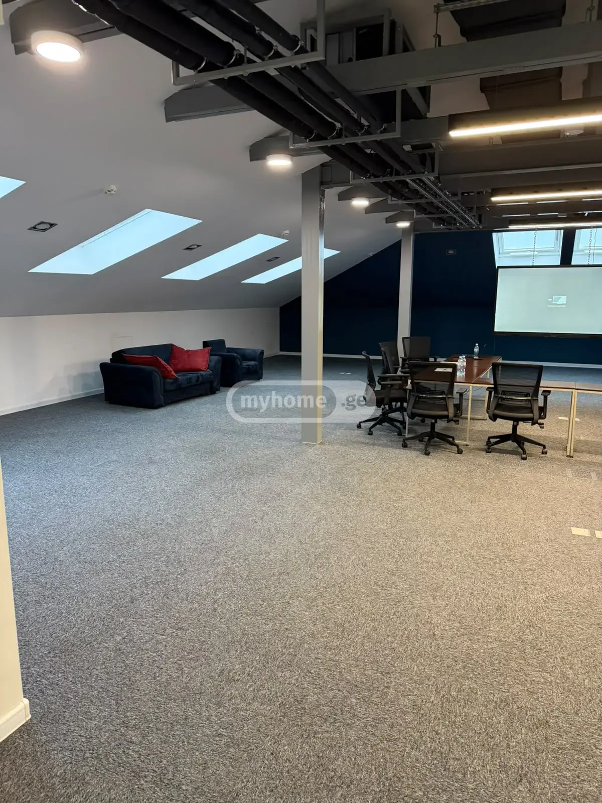 Office Commercial Area For Rent In Mtatsminda view 28