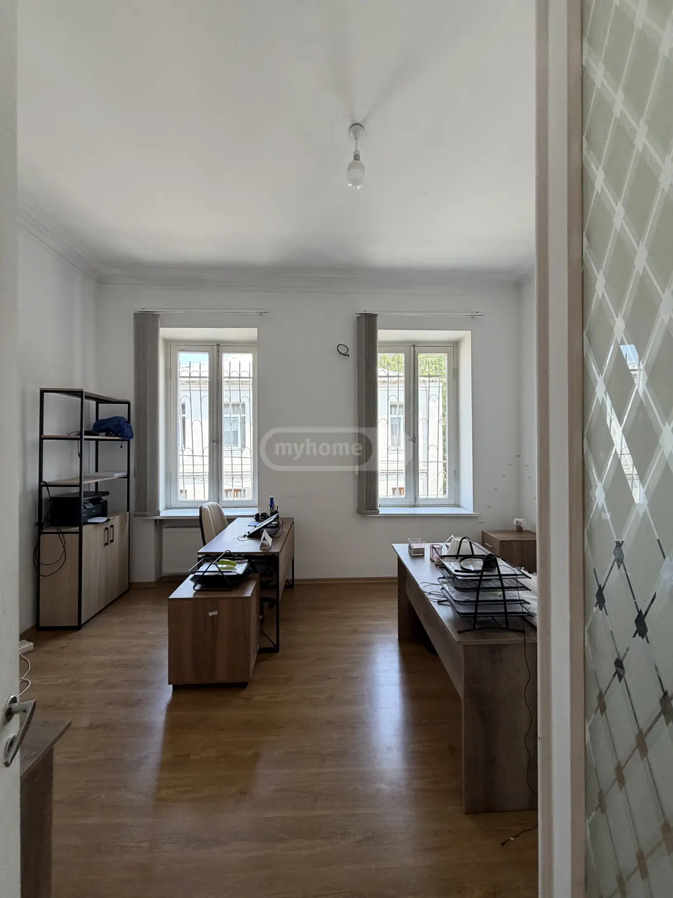 Office Commercial Area For Rent In Vera view 3